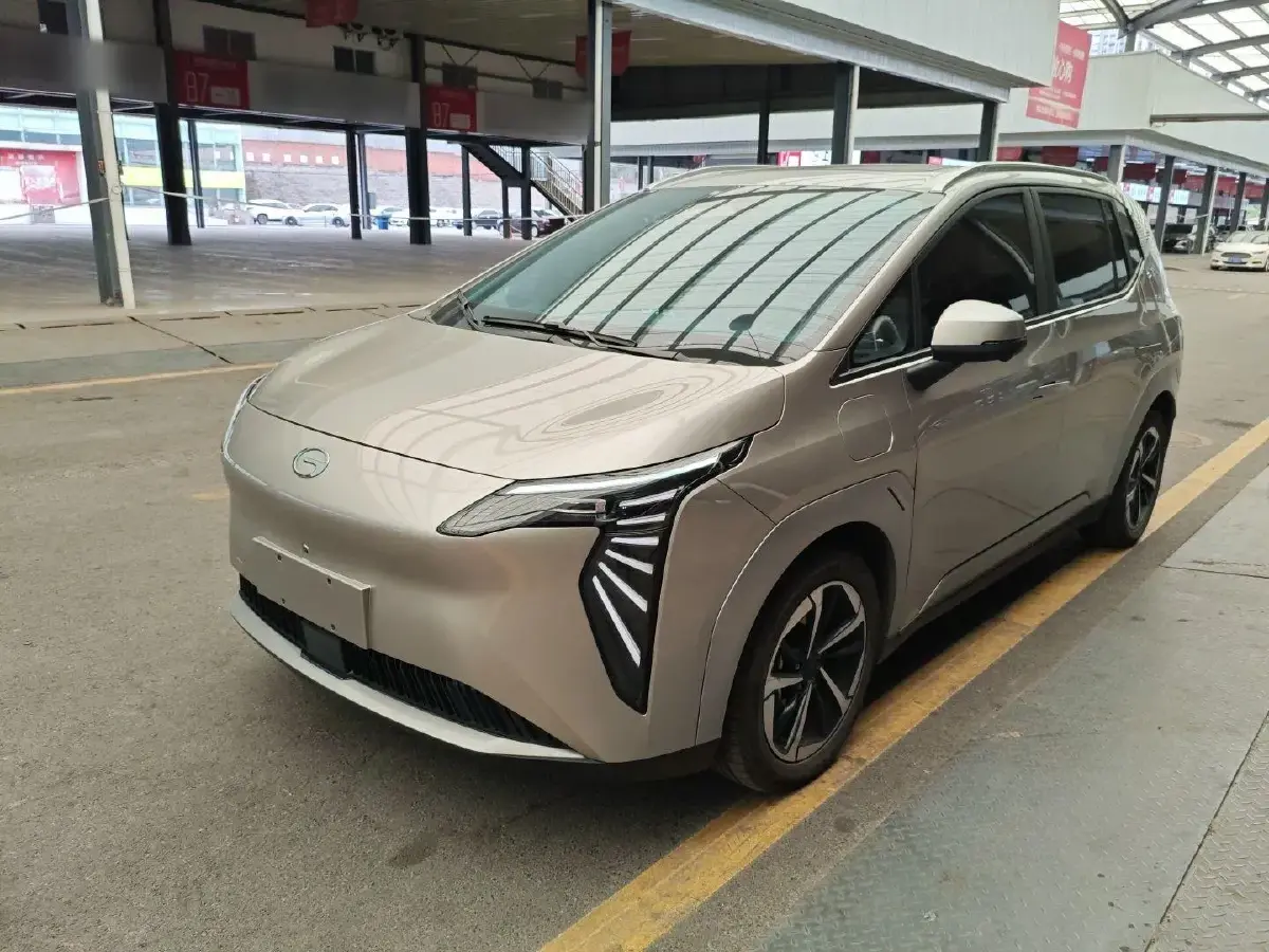 2024 Aion Y BEV 61.7KWH