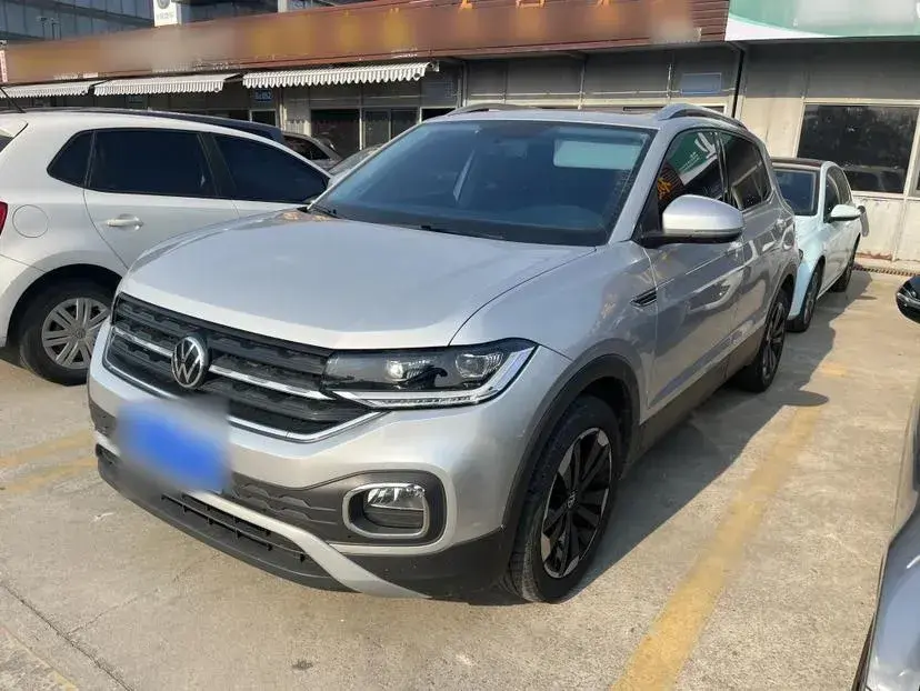 2021 Volkswagen Tacqua 1.5L 113HP L4 6AT