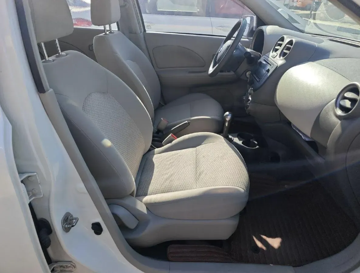 2010 Nissan March 1.5L 107HP L4 4AT,autocango,china used car exporter,china ev exporter,chinese used car exporter,chinese used ev exporter