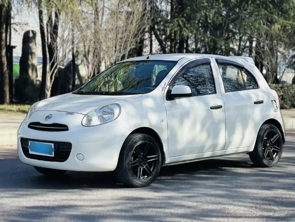 2010 Nissan March 1.5L 107HP L4 4AT