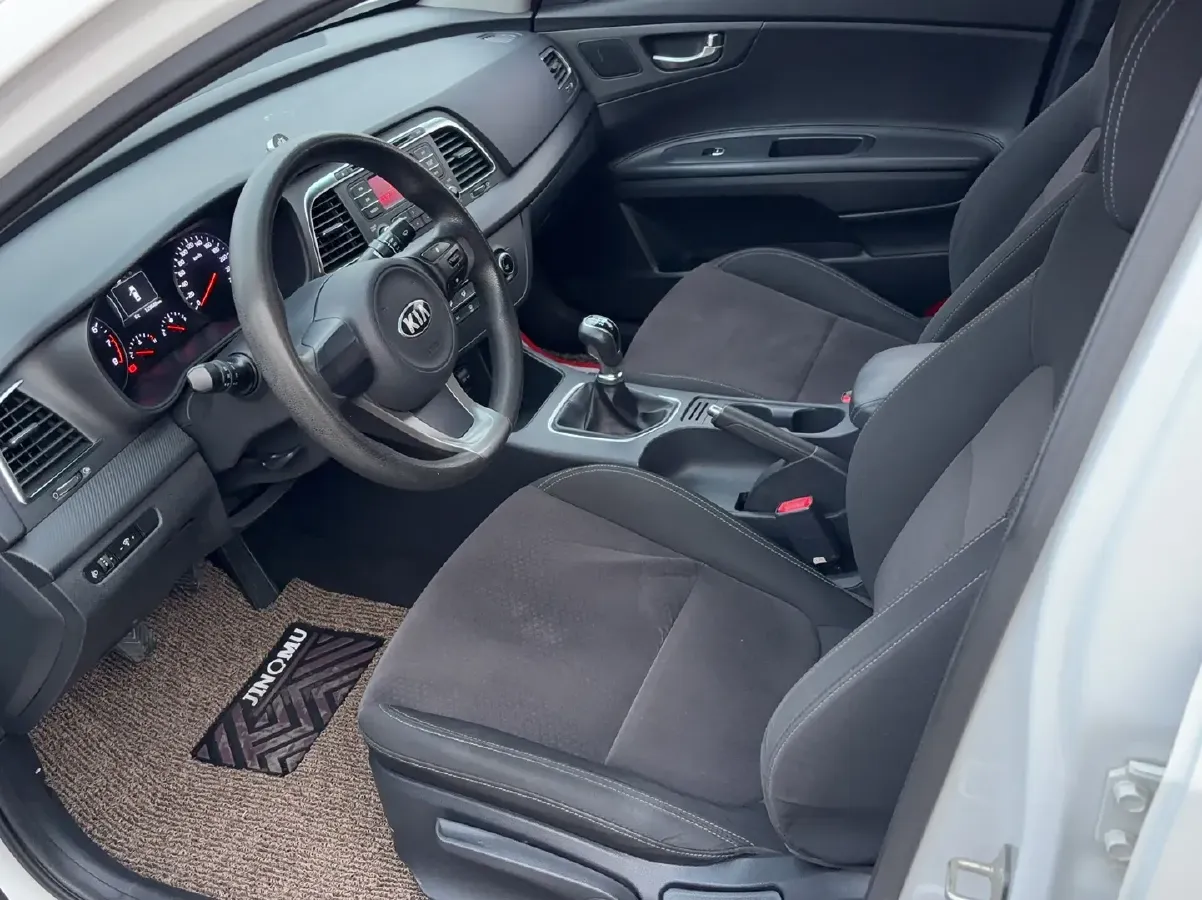 2014 Kia K4 1.8L 143HP L4 6MT,autocango,china used car exporter,china ev exporter,chinese used car exporter,chinese used ev exporter