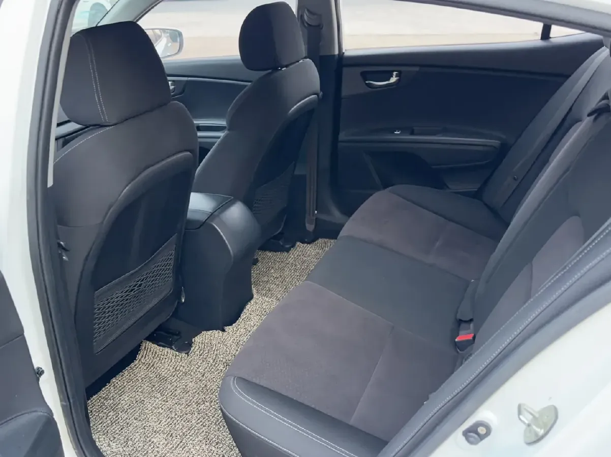 2014 Kia K4 1.8L 143HP L4 6MT,autocango,china used car exporter,china ev exporter,chinese used car exporter,chinese used ev exporter