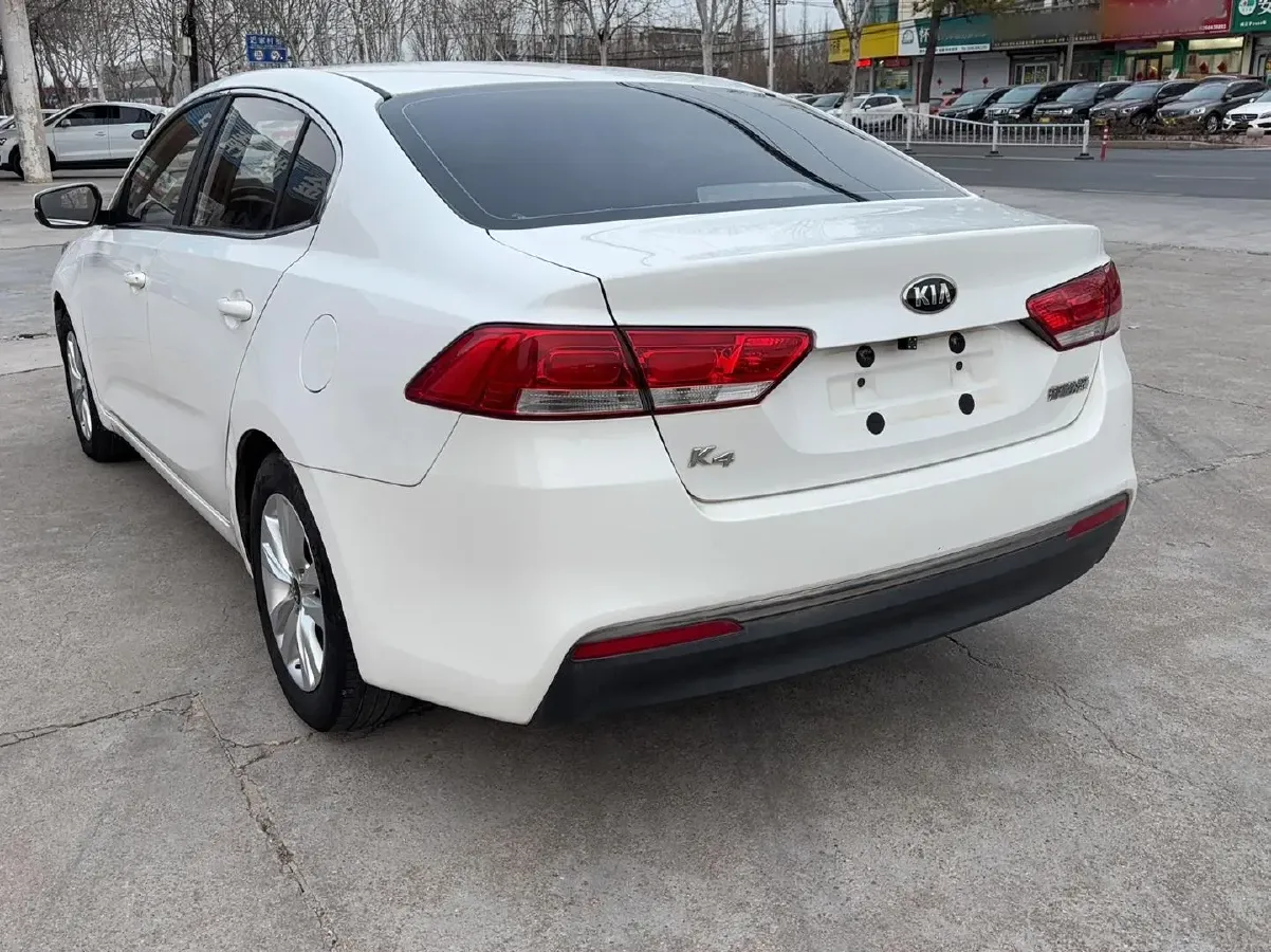 2014 Kia K4 1.8L 143HP L4 6MT,autocango,china used car exporter,china ev exporter,chinese used car exporter,chinese used ev exporter