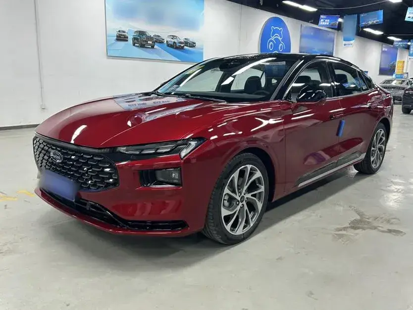 2025 Ford Mondeo 2.0T 254HP L4 8AT