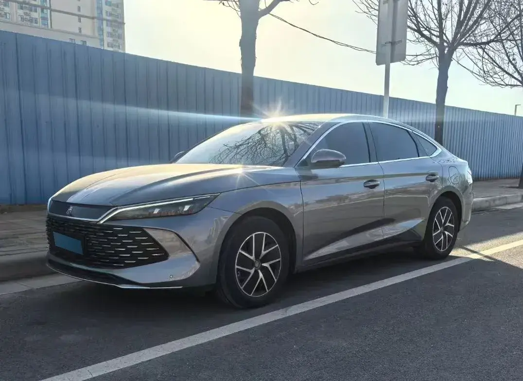 2024 BYD QinL 1.5L 101HP L4 E-CVT PHEV 15.87KWH