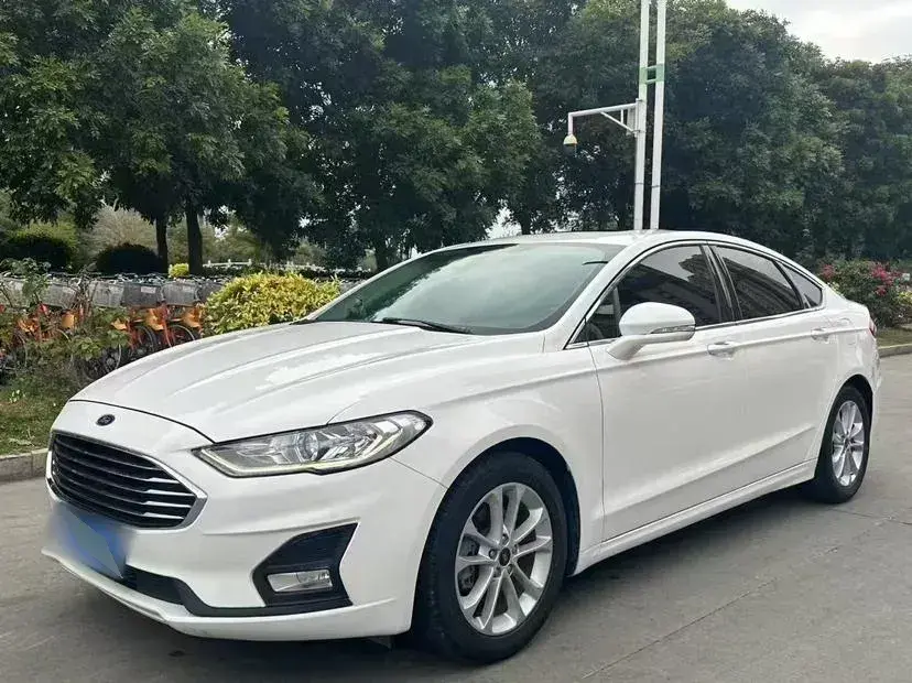 2020 Ford Mondeo 1.5T 182HP L4 6AT