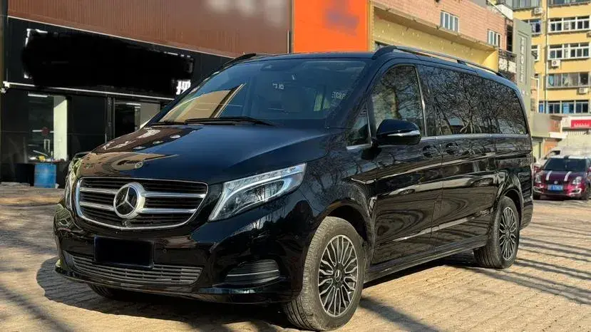 2017 Mercedes-Benz V Class 2.0T 211HP L4 7AT