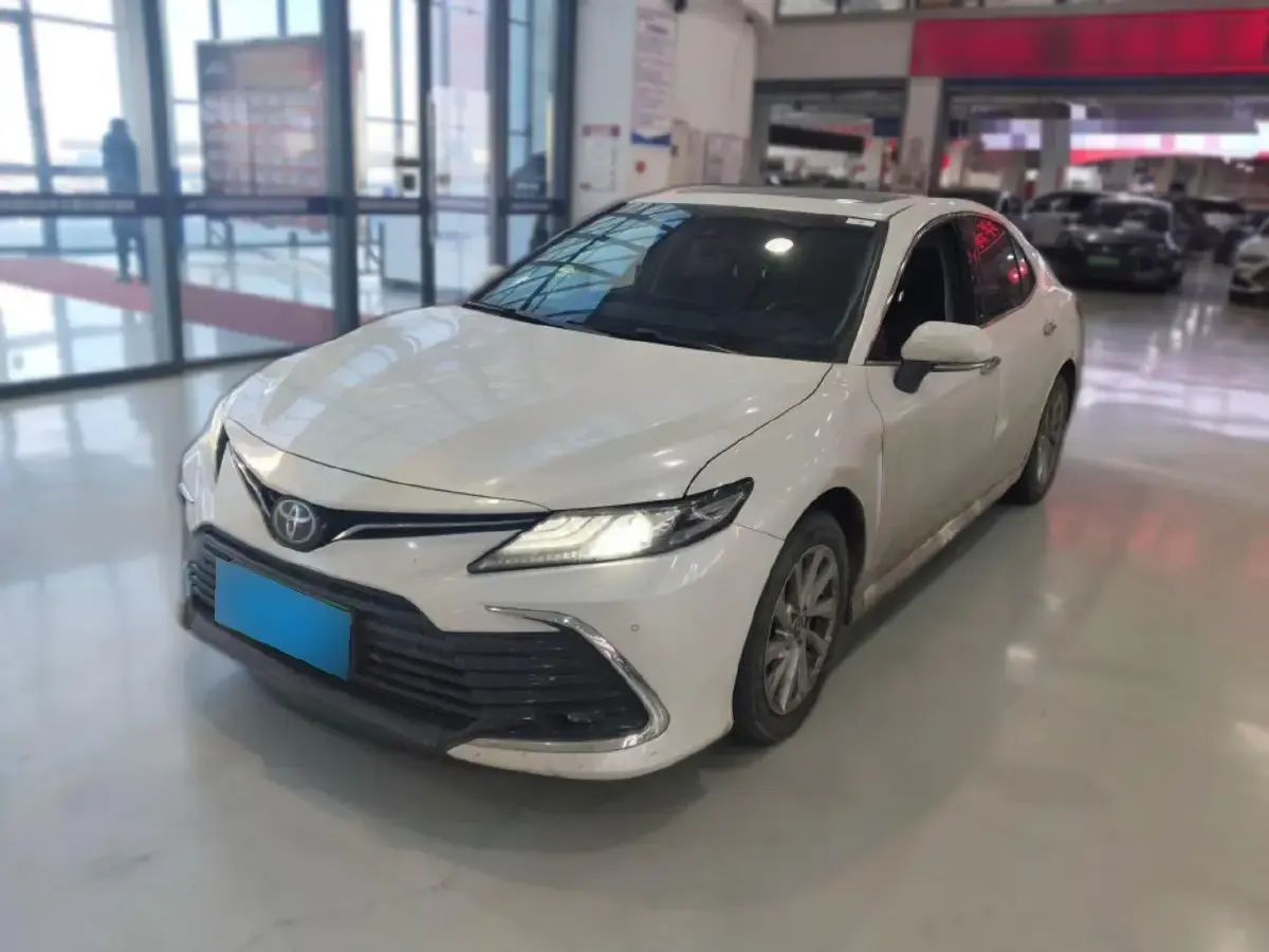 2021 Toyota Camry 2.0L 178HP L4 CVT
