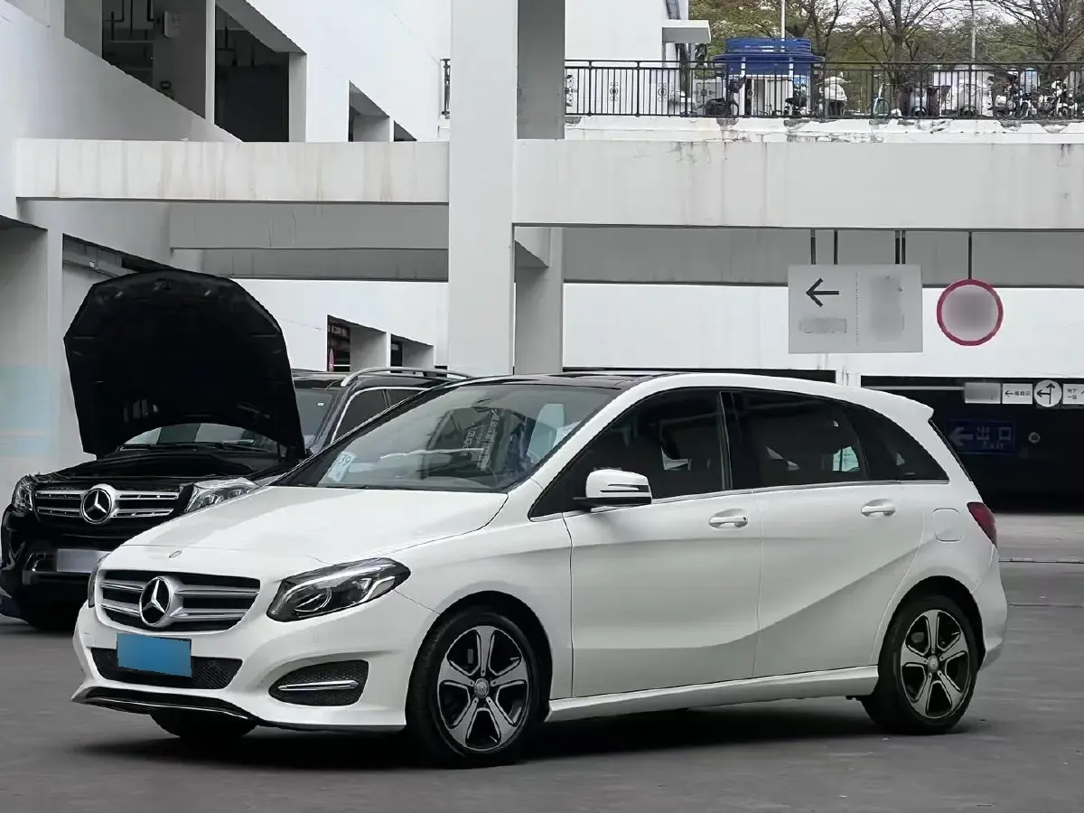 2016 Mercedes-Benz B Class 1.6T 156HP L4 7DCT