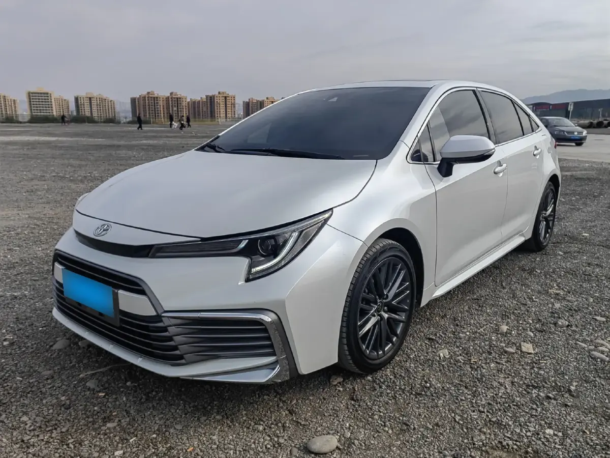 2021 Toyota Paptor 2.0L 171HP L4 CVT