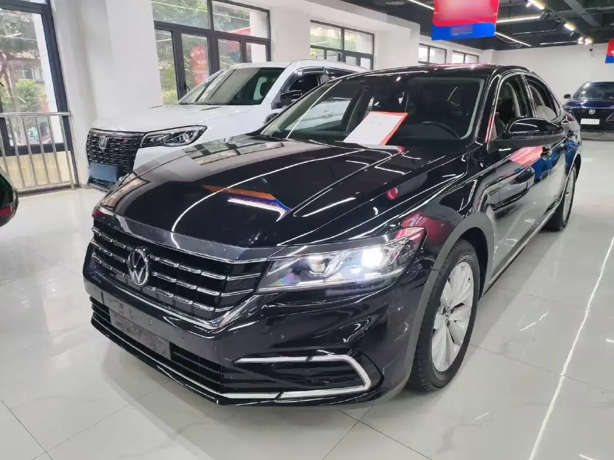 2021 Volkswagen Passat 2.0T 186HP L4 7DCT