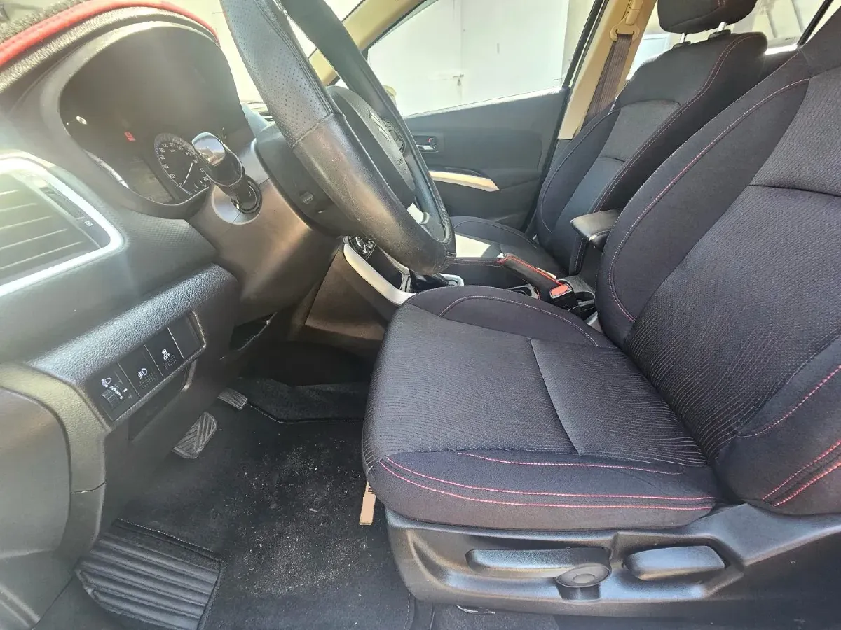 2015 Suzuki S-cross 1.6L 122HP L4 CVT,autocango,china used car exporter,china ev exporter,chinese used car exporter,chinese used ev exporter