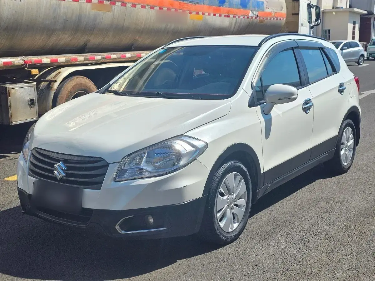 2015 Suzuki S-cross 1.6L 122HP L4 CVT