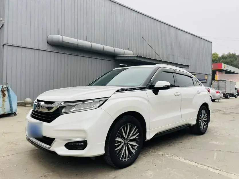 2020 Honda Avancier 2.0T 272HP L4 9AT