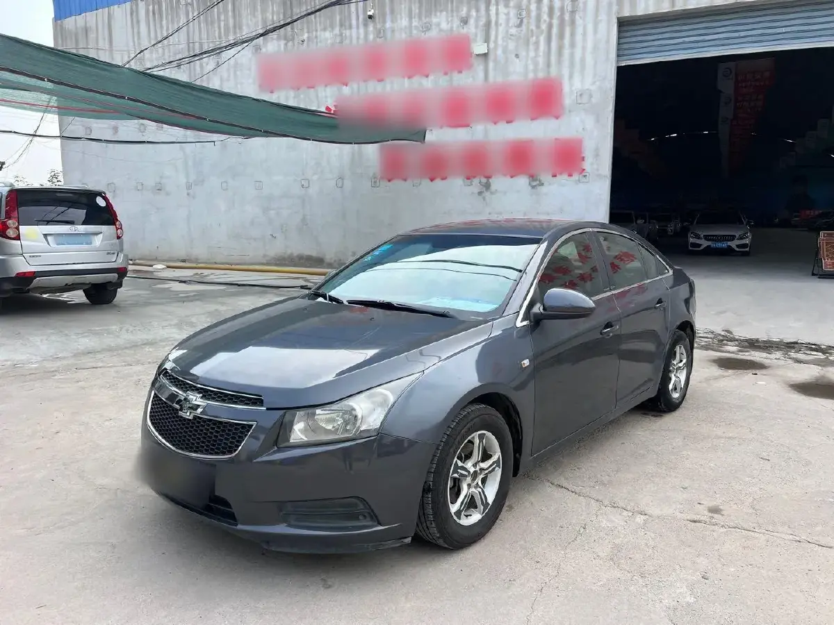 2013 Chevrolet Cruze 1.6L 121HP L4 5MT