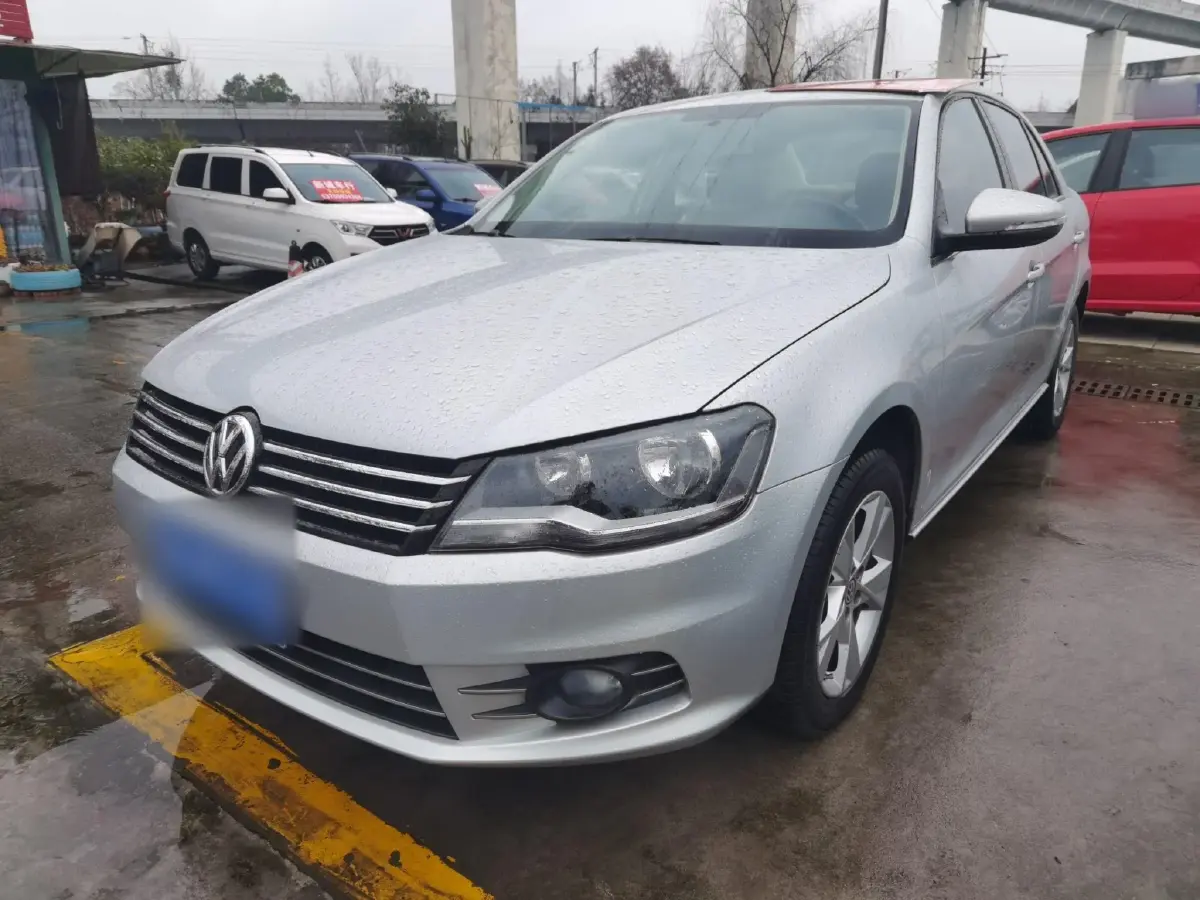 2014 Volkswagen Bora 1.6L 105HP L4 6AT