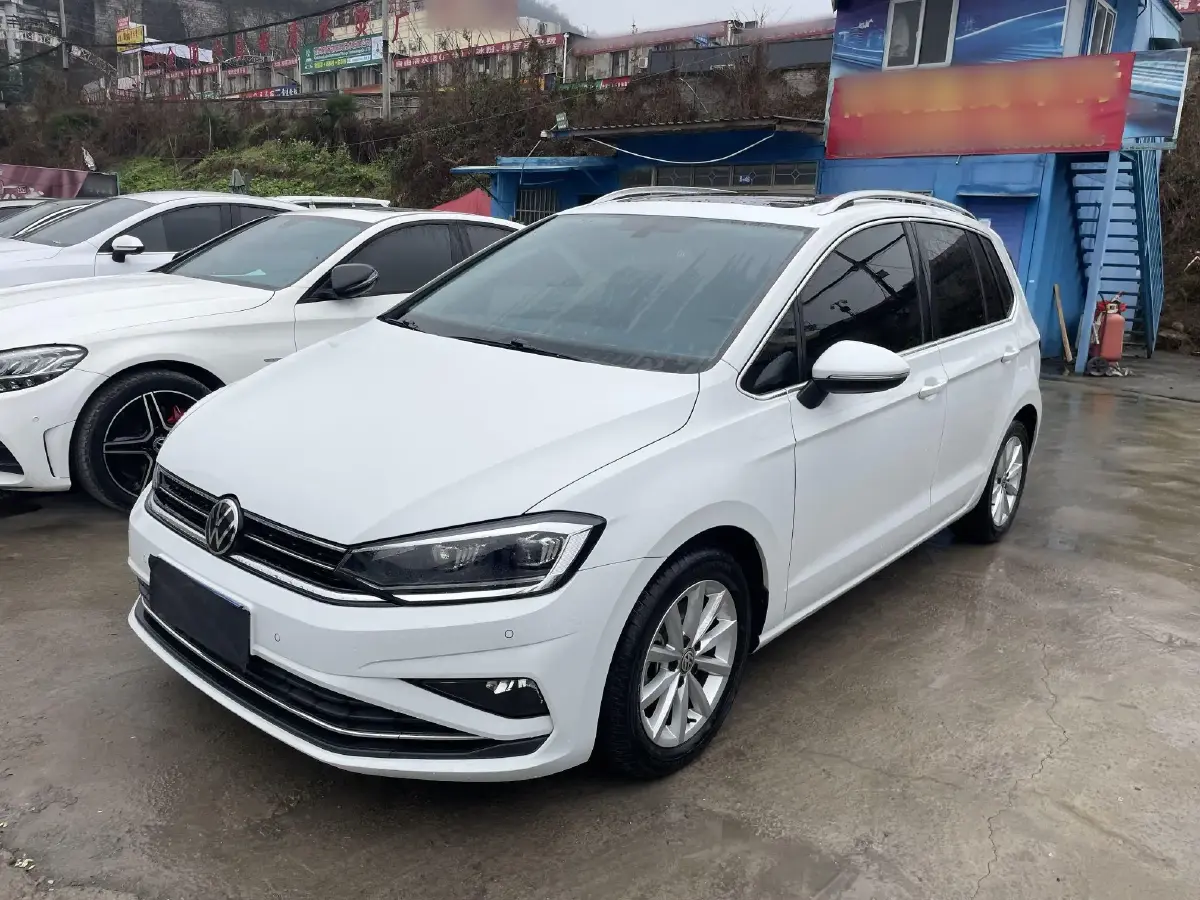 2020 Volkswagen Golf Sportsvan 1.4T 150HP L4 7DCT