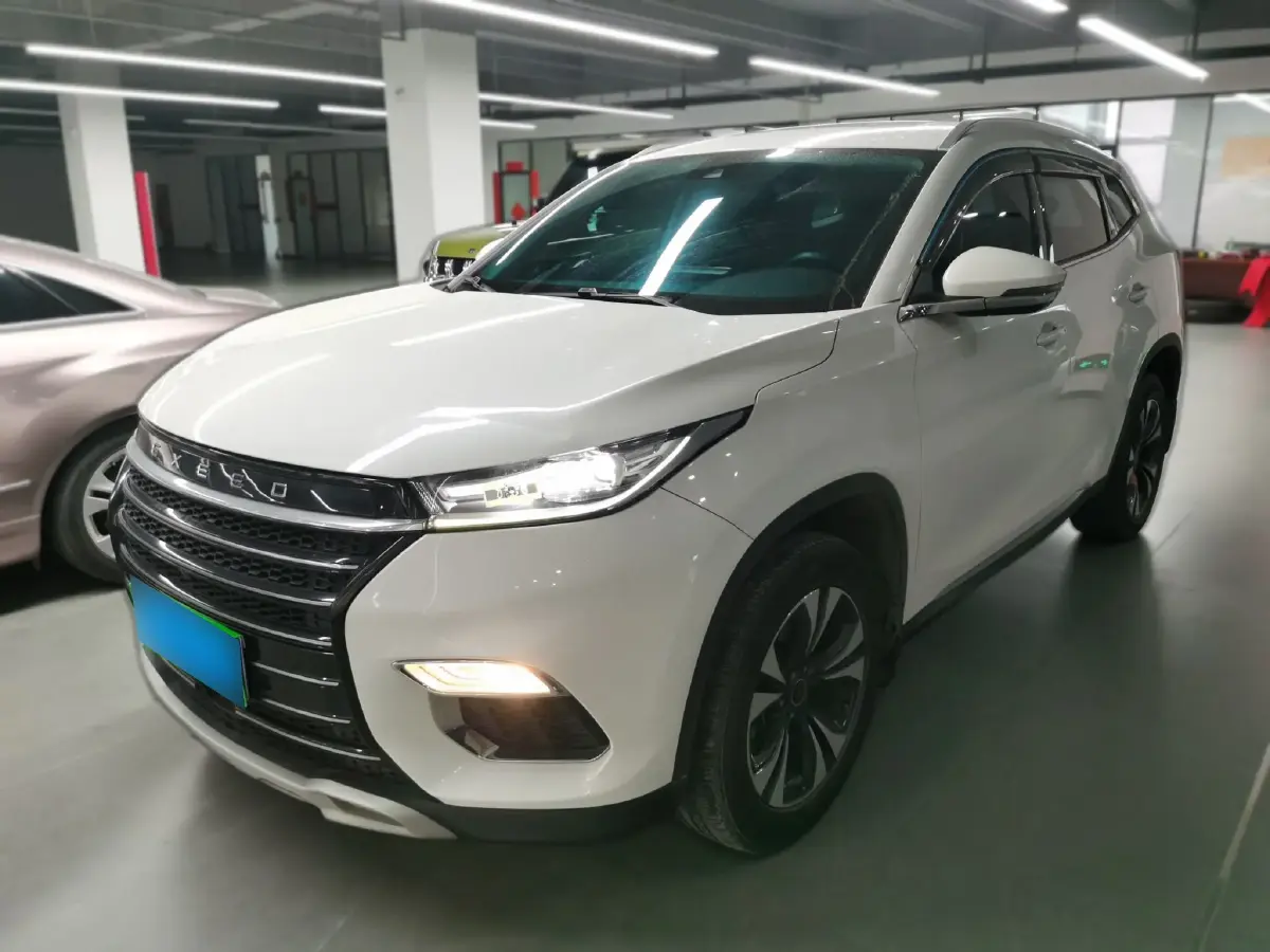 2019 Exceed TX 1.6T 197HP L4 7DCT