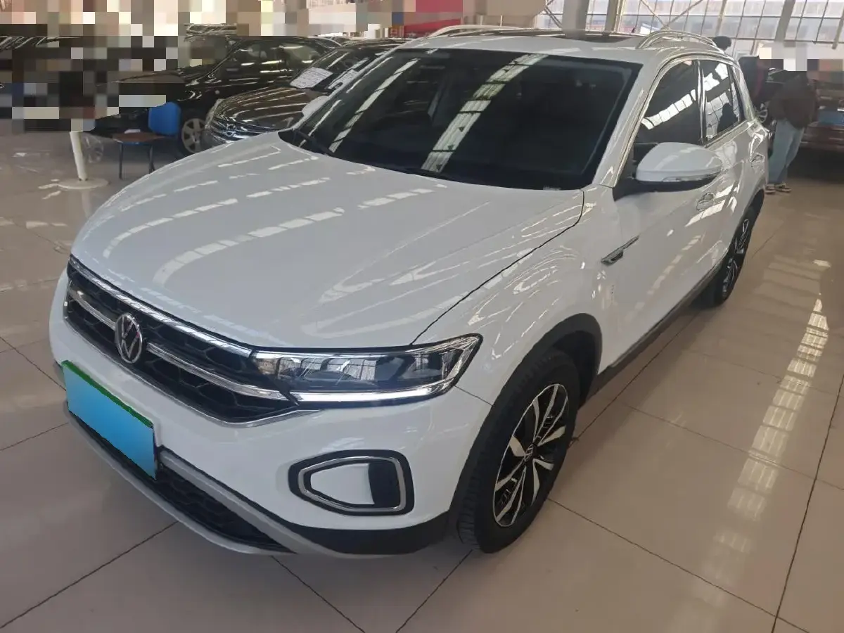 2023 Volkswagen T-Roc 1.4T 150HP L4 7DCT