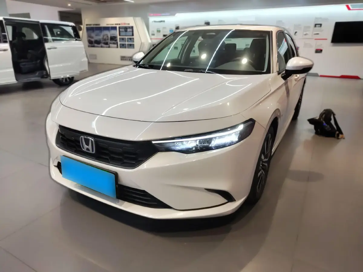 2023 Honda Integra 2.0L 143HP L4 E-CVT Hybrid