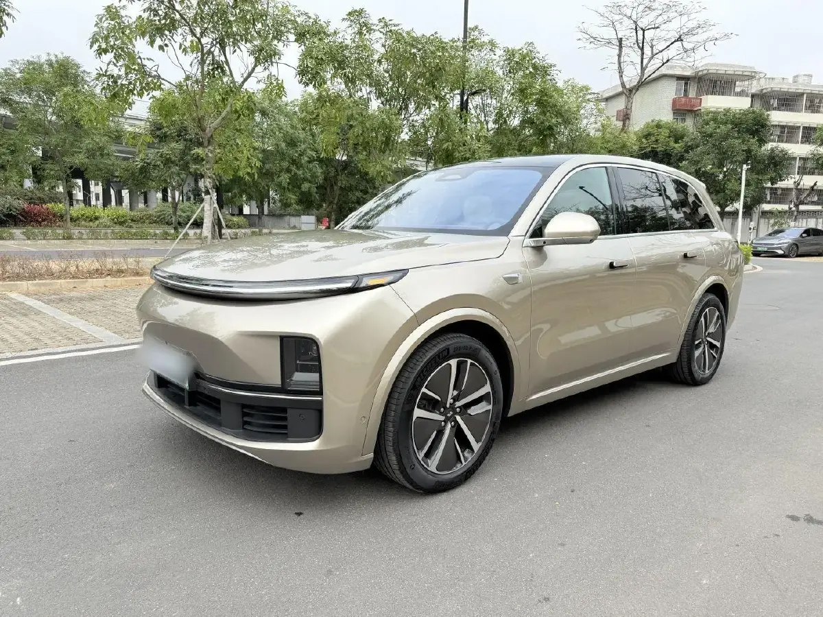 2023 Li L8 Range Extended 154HP REEV 40.9KWH