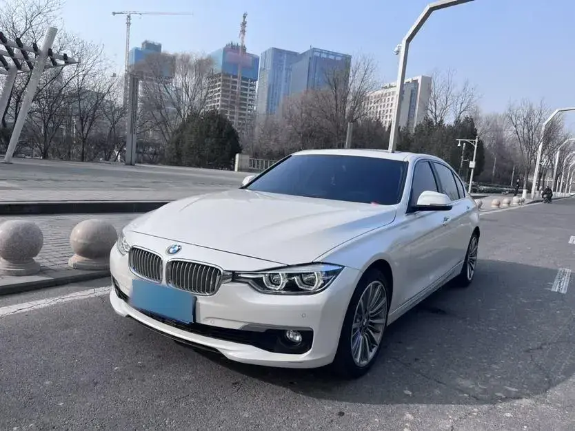 2019 BMW 3 Series 2.0T 184HP L4 8AT