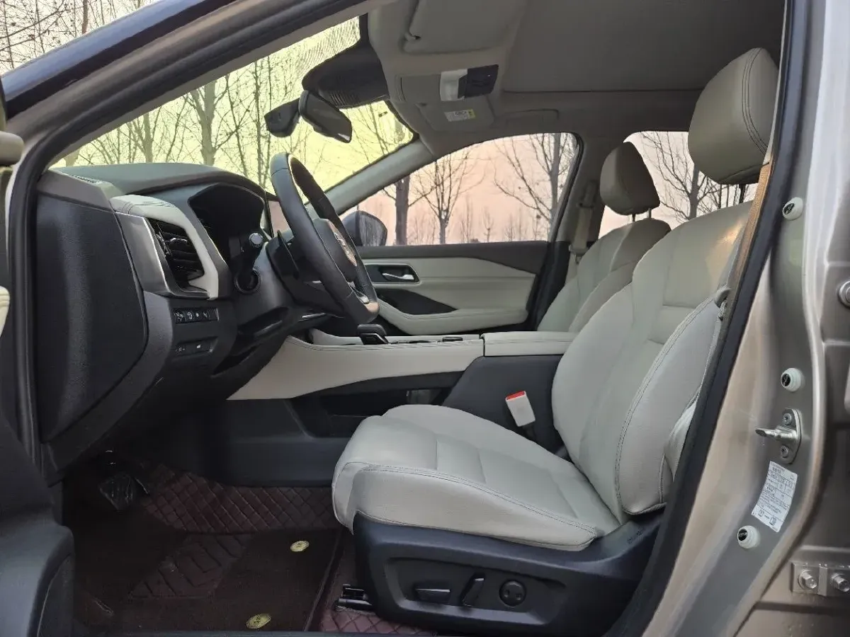 2021 Nissan X-Trail 1.5T 204HP L3 CVT,autocango,china used car exporter,china ev exporter,chinese used car exporter,chinese used ev exporter