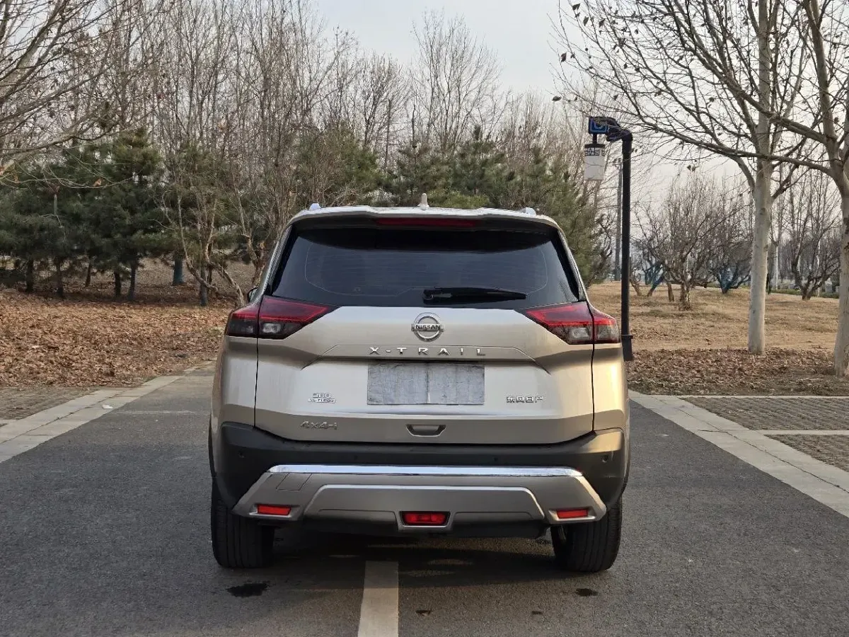 2021 Nissan X-Trail 1.5T 204HP L3 CVT,autocango,china used car exporter,china ev exporter,chinese used car exporter,chinese used ev exporter