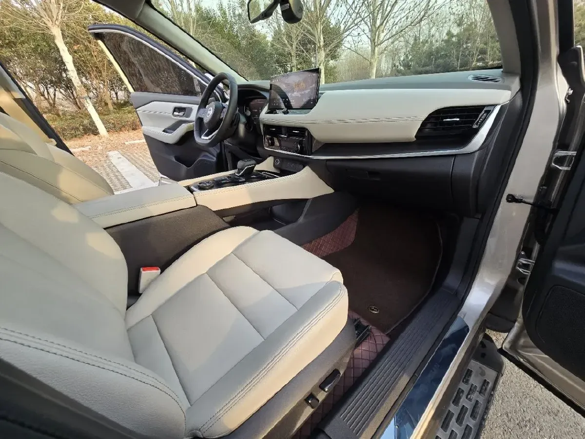 2021 Nissan X-Trail 1.5T 204HP L3 CVT,autocango,china used car exporter,china ev exporter,chinese used car exporter,chinese used ev exporter