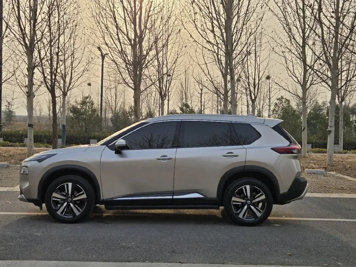 2021 Nissan X-Trail 1.5T 204HP L3 CVT,autocango,china used car exporter,china ev exporter,chinese used car exporter,chinese used ev exporter