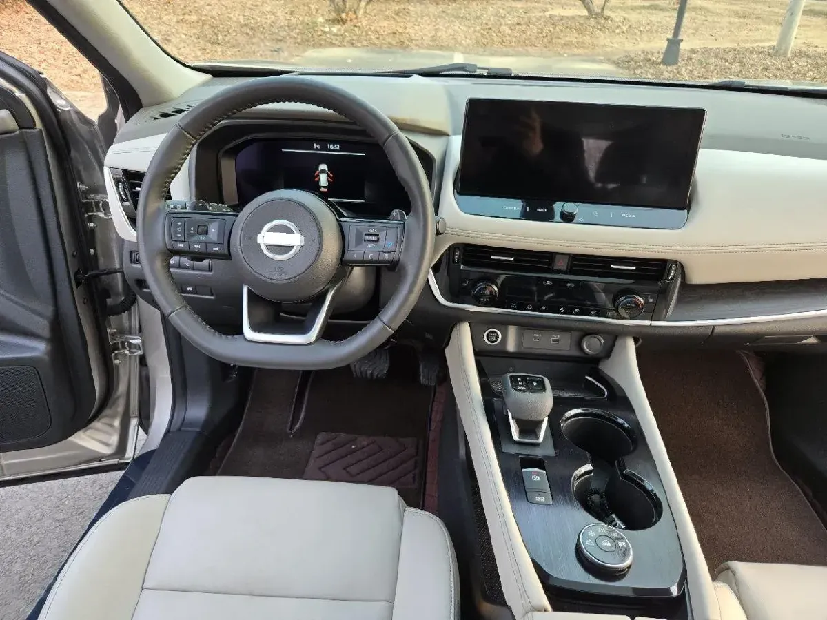 2021 Nissan X-Trail 1.5T 204HP L3 CVT,autocango,china used car exporter,china ev exporter,chinese used car exporter,chinese used ev exporter