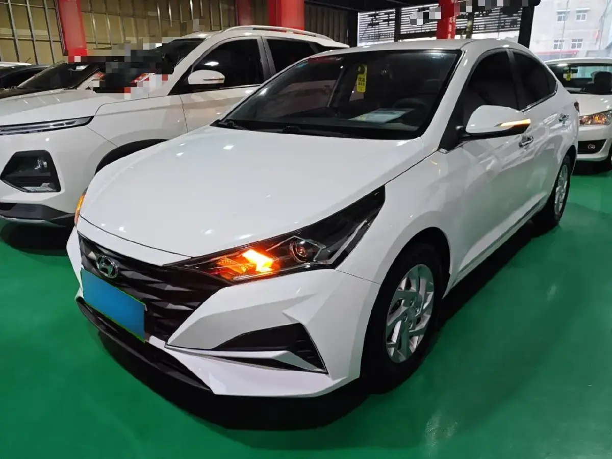 2020 Hyundai Verna 1.4L 100HP L4 6MT