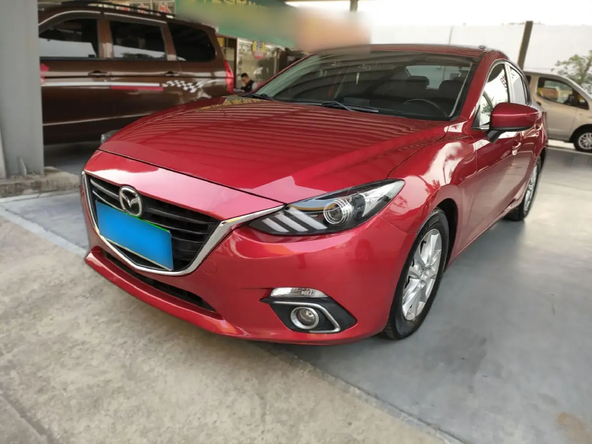 2016 Mazda 3 Axela 1.5L 117HP L4 6AT