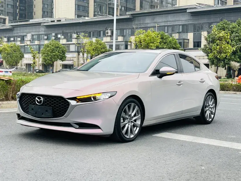 2020 Mazda 3 Axela 2.0L 158HP L4 6AT