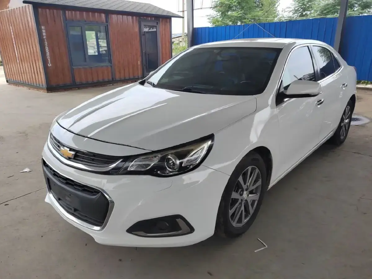 2016 Chevrolet Malibu 2.0L 154HP L4 6AT