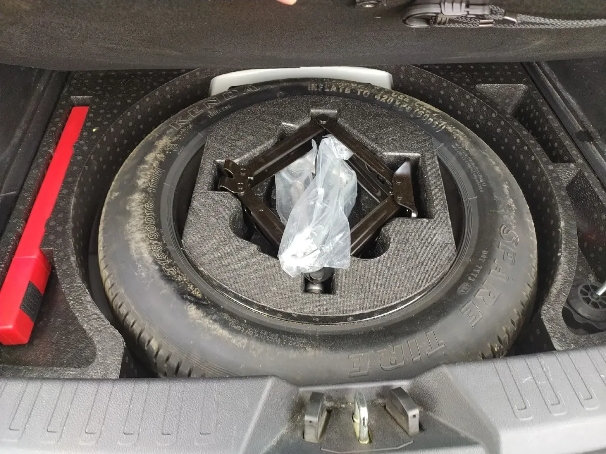 2021 GAC Trumpchi GS3 1.5T 169HP L4 6AT,autocango,china used car exporter,china ev exporter,chinese used car exporter,chinese used ev exporter