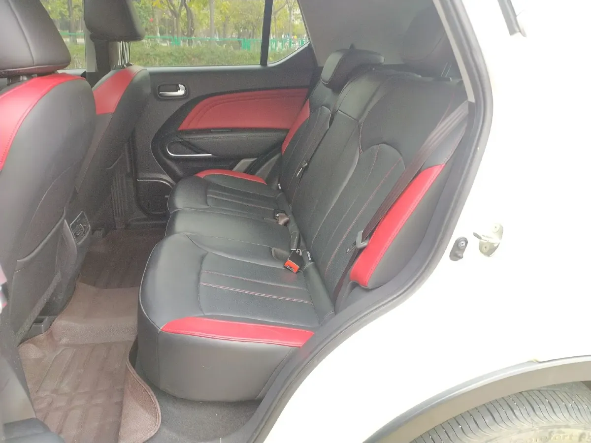 2021 GAC Trumpchi GS3 1.5T 169HP L4 6AT,autocango,china used car exporter,china ev exporter,chinese used car exporter,chinese used ev exporter