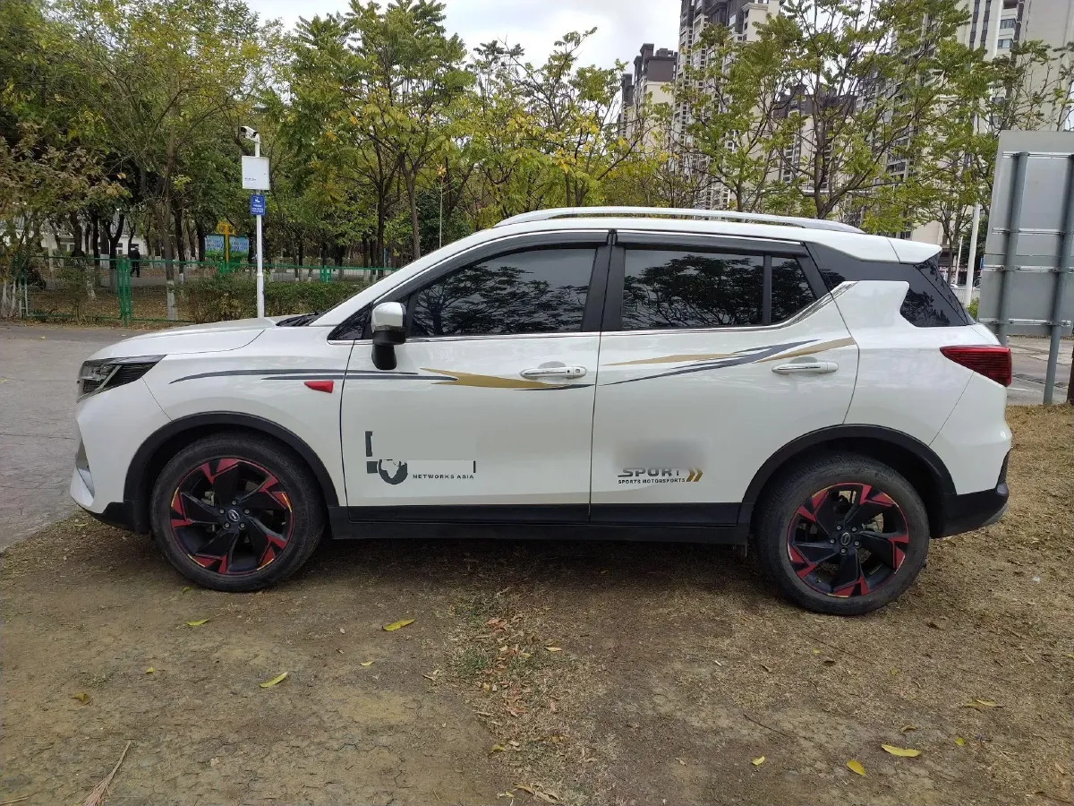 2021 GAC Trumpchi GS3 1.5T 169HP L4 6AT,autocango,china used car exporter,china ev exporter,chinese used car exporter,chinese used ev exporter