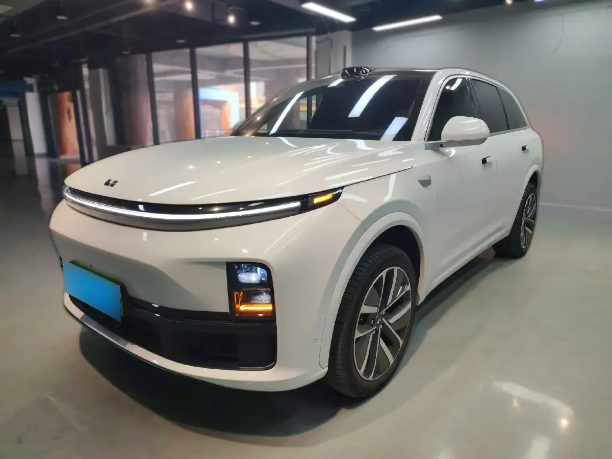 2023 Li L7 Range Extended 154HP REEV 40.9KWH