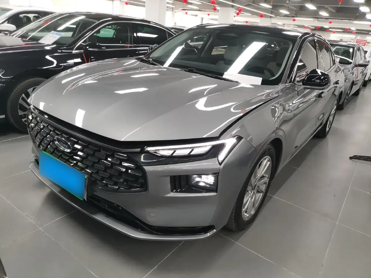 2022 Ford Mondeo 2.0T 238HP L4 8AT