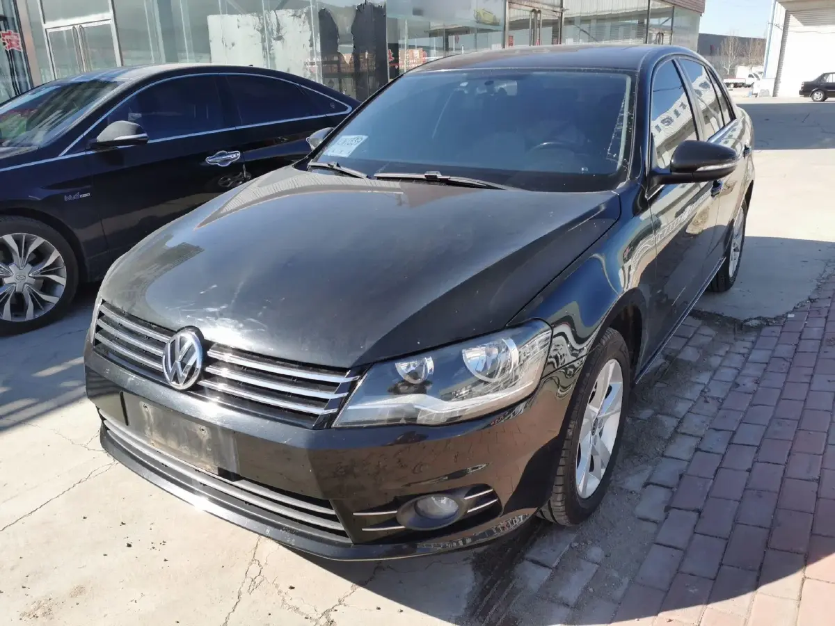 2013 Volkswagen Bora 1.6L 105HP L4 6AT