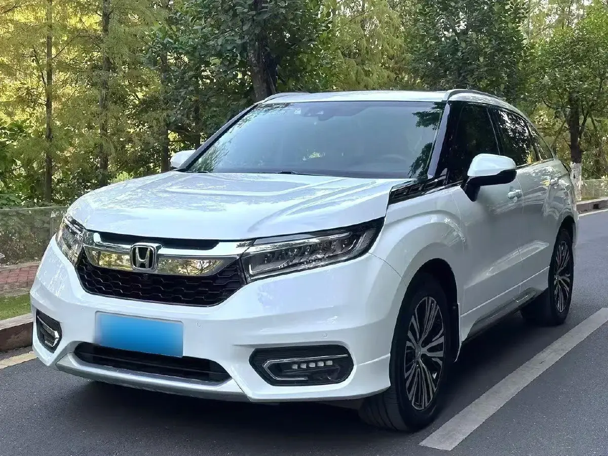 2017 Honda Avancier 2.0T 272HP L4 9AT