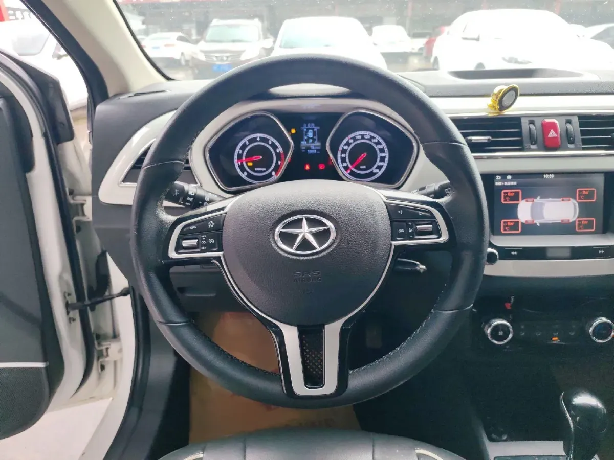 2015 JAC Refine S2 1.5L 113HP L4 CVT,autocango,china used car exporter,china ev exporter,chinese used car exporter,chinese used ev exporter