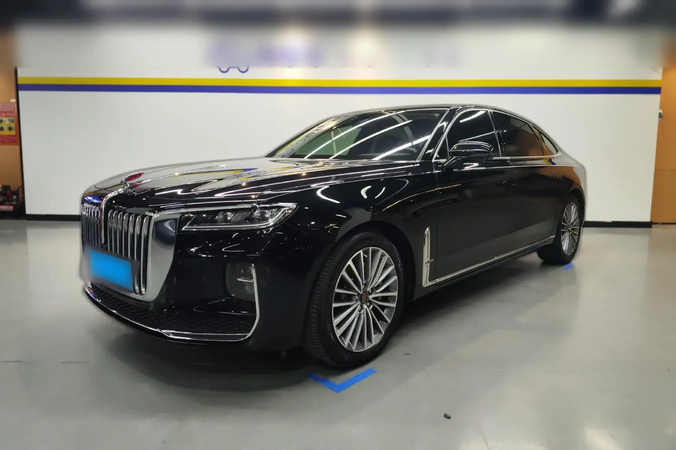 2020 HongQi H9 2.0T 252HP L4 7DCT