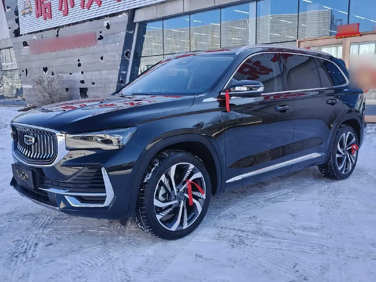 2023 Geely Monjaro 2.0T 238HP L4 8AT