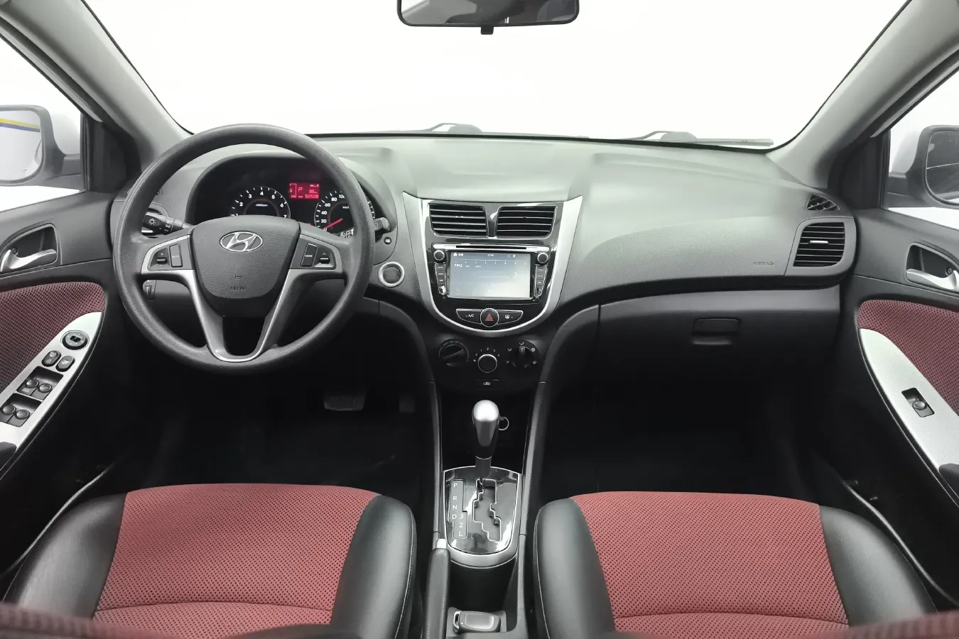 2014 Hyundai RuiYi 1.6L 123HP L4 4AT,autocango,china used car exporter,china ev exporter,chinese used car exporter,chinese used ev exporter