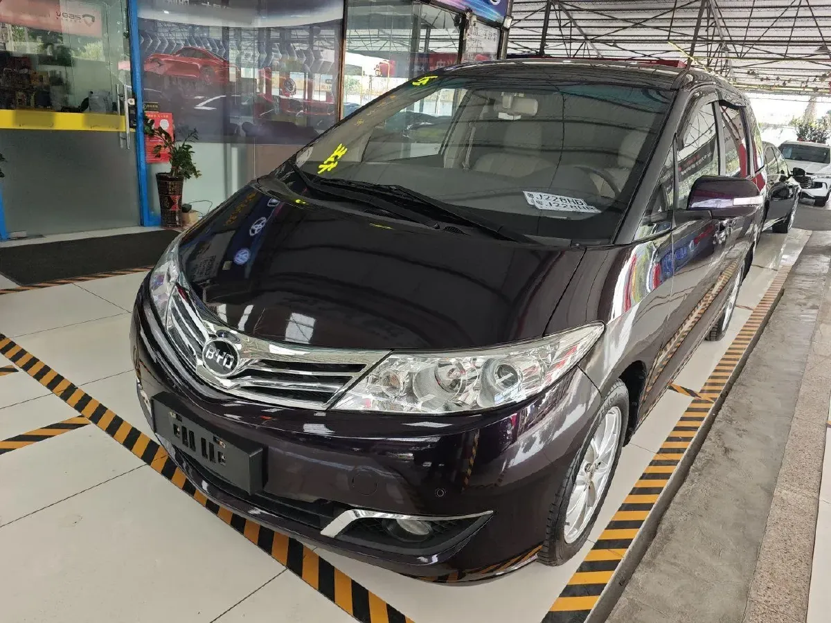 2013 BYD M6 2.4L 160HP L4 4AT,autocango,china used car exporter,china ev exporter,chinese used car exporter,chinese used ev exporter