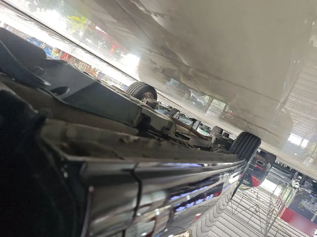 2013 BYD M6 2.4L 160HP L4 4AT,autocango,china used car exporter,china ev exporter,chinese used car exporter,chinese used ev exporter