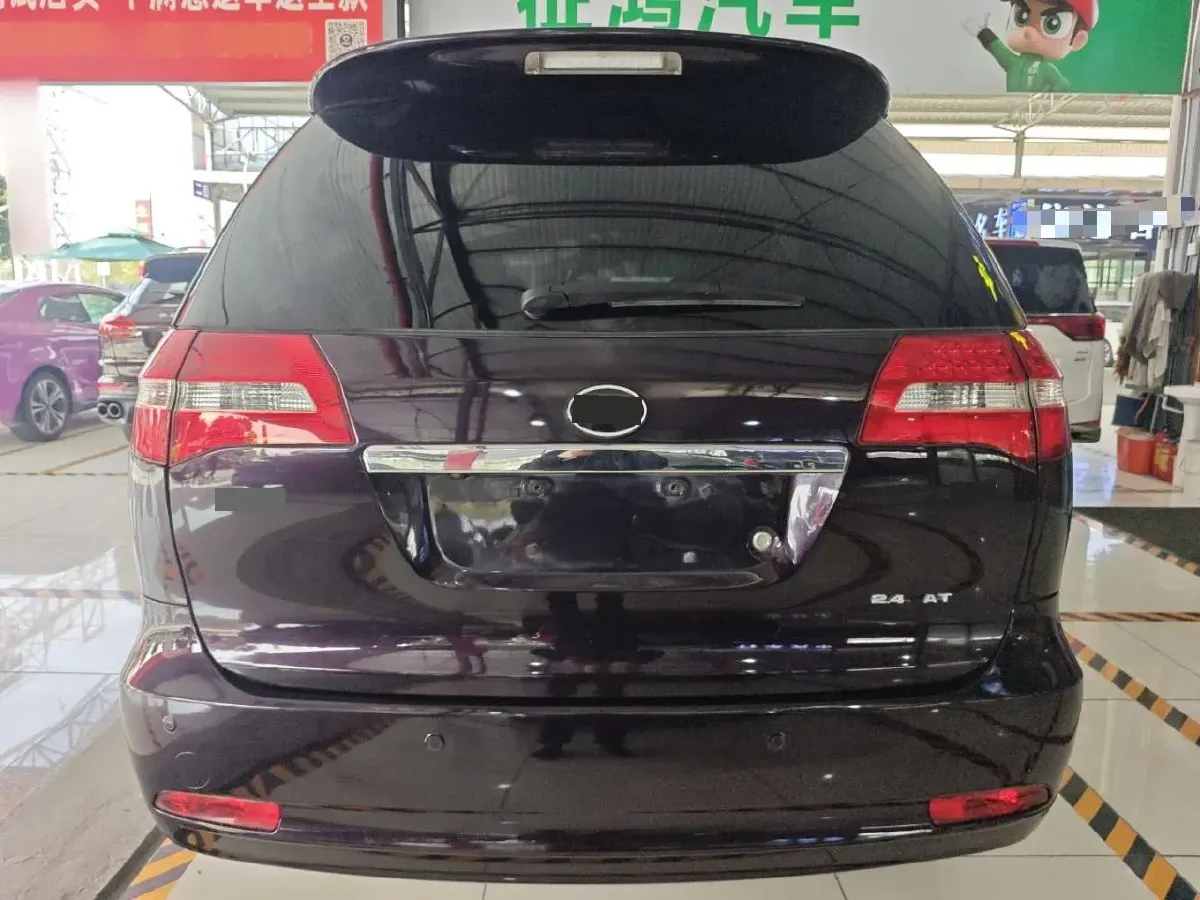 2013 BYD M6 2.4L 160HP L4 4AT,autocango,china used car exporter,china ev exporter,chinese used car exporter,chinese used ev exporter