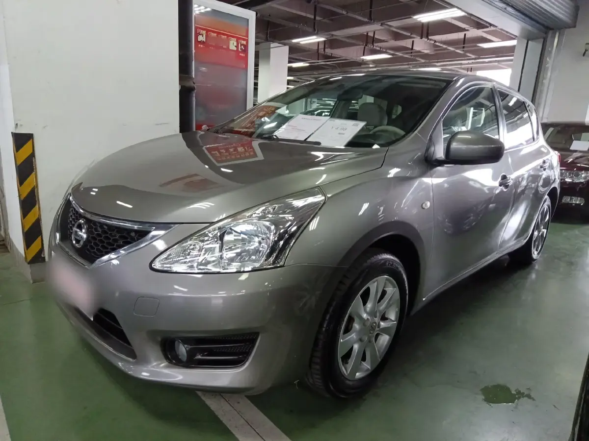 2011 Nissan Tiida 1.6L 126HP L4 CVT